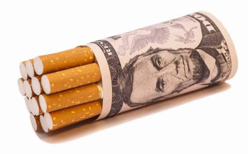 Price of smoking over vaping