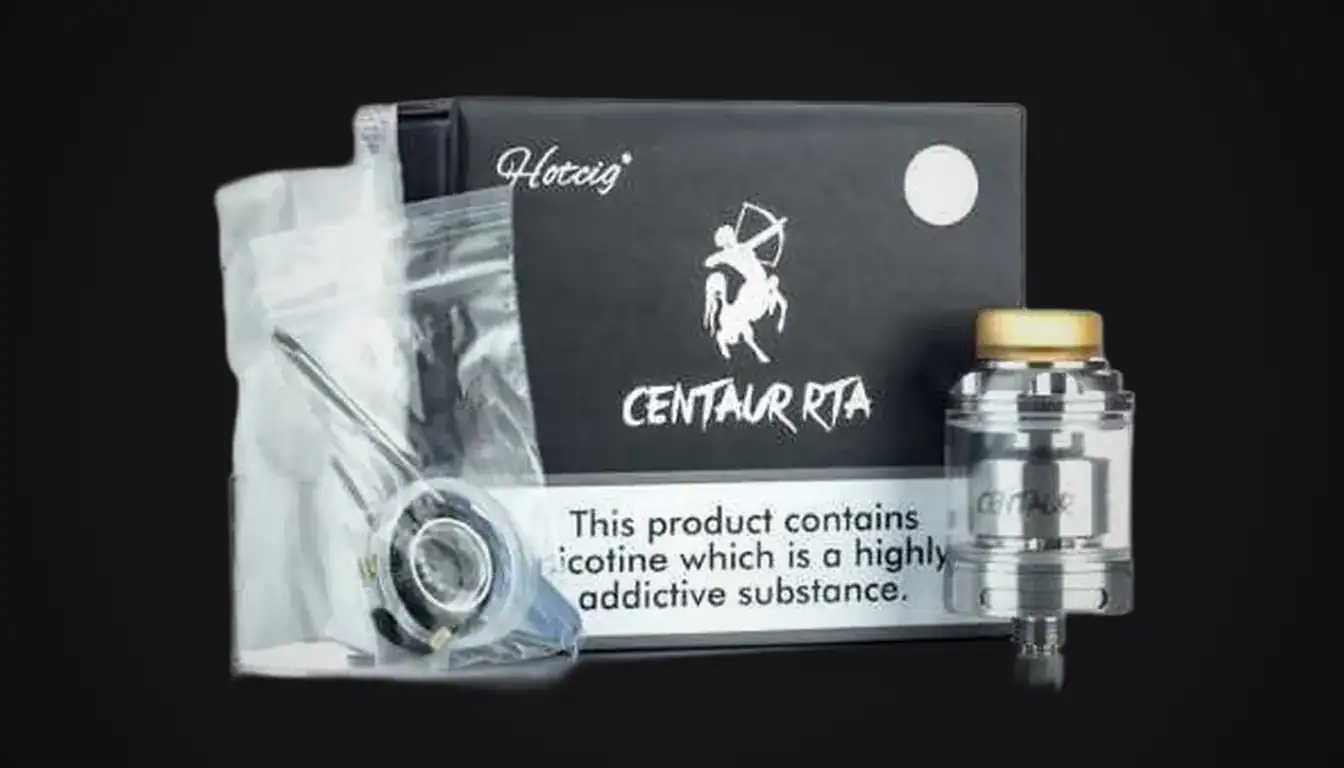 The box and parts to the Centaur RTA Tank